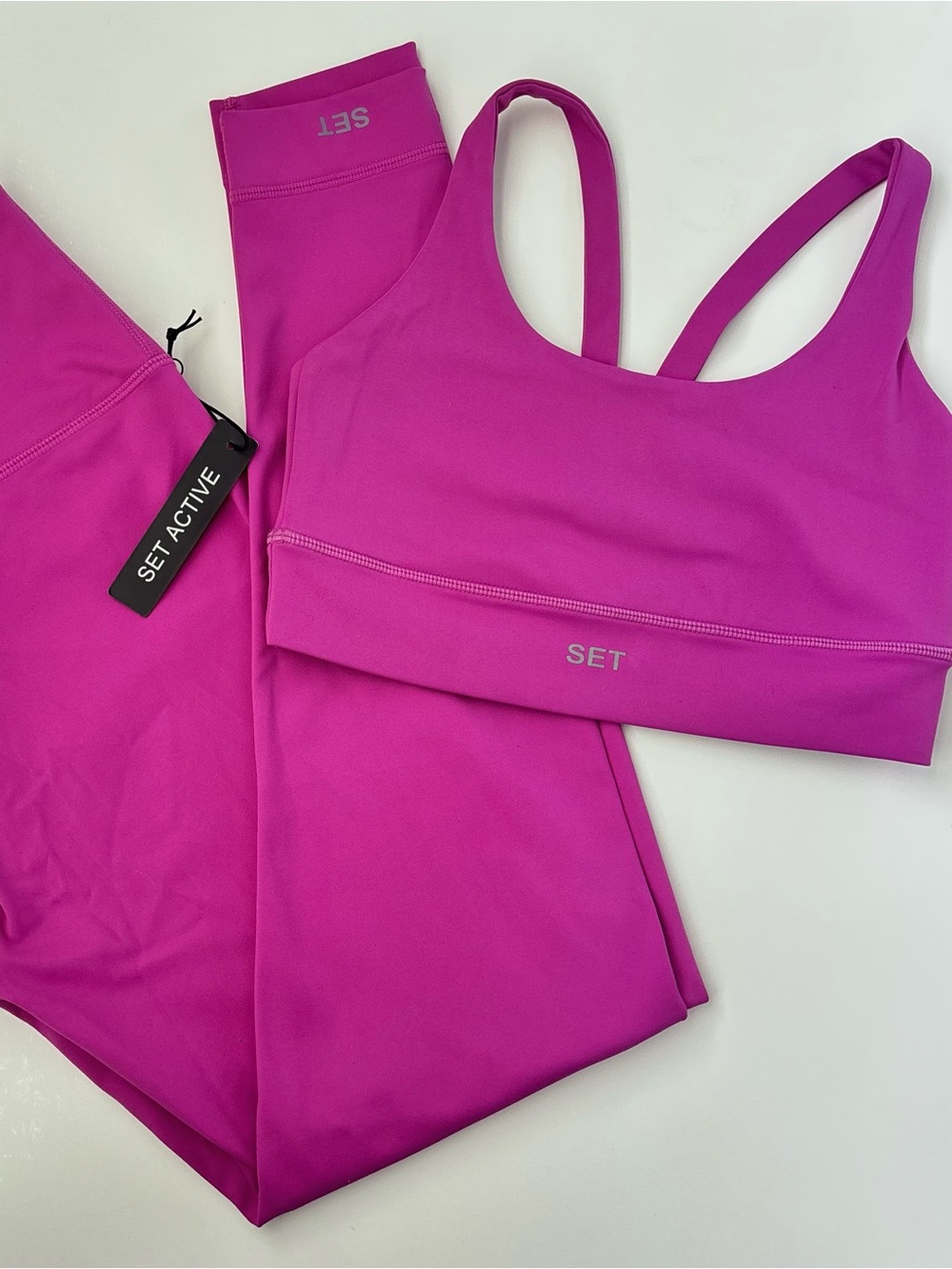 Set Active Fuchsia/Purple Luxform Two Piece Sports Bra and Leggings Set